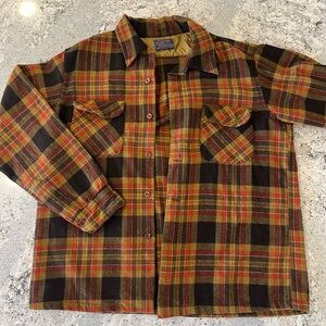 Vintage 1960s Pendleton Men's Multicolor Plaid Button Down Wool Flannel